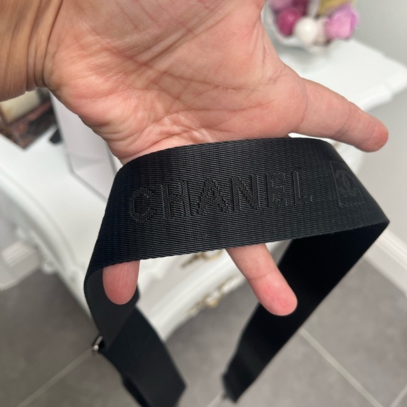 Chanel Authentic crossbody strap - Picture 2 of 13